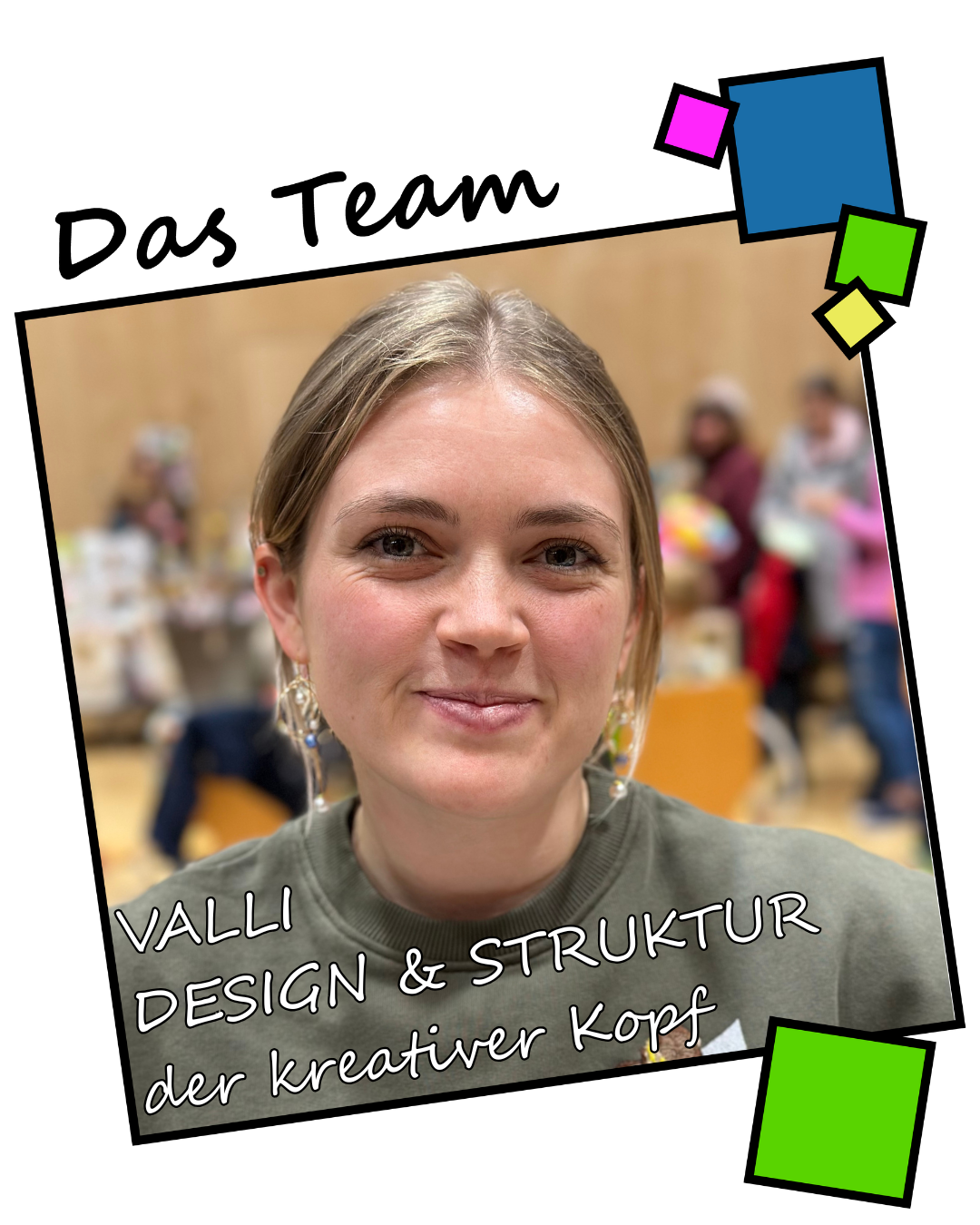 Auf dem Foto sieht man Valerie Seebacher aka Vali, zuständig für Design und Struktur. Sie ist der kreative Kopf des Teams.